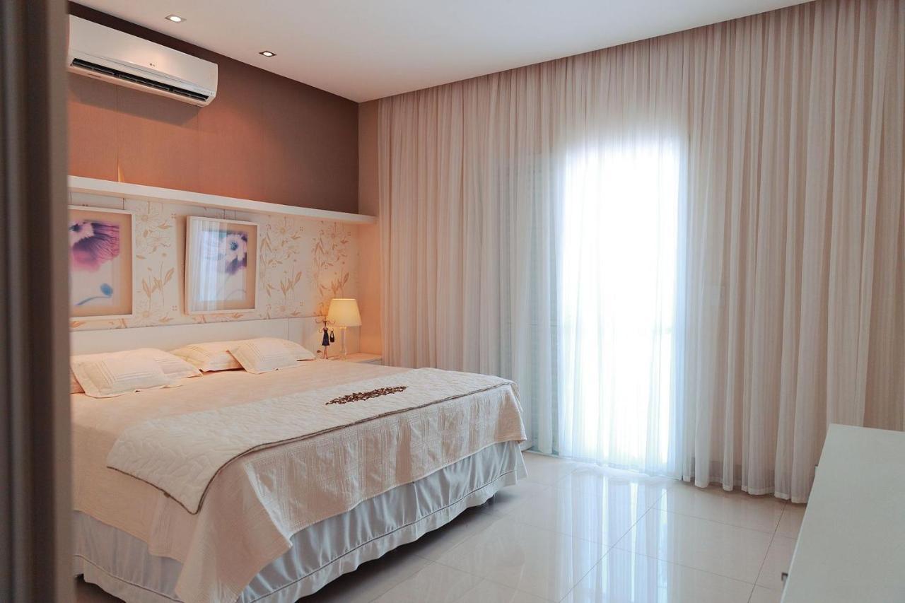 Apartamento Alto Padrao Com 3 Suites, Sala 3 Ambientes Todos Com Ar, Ambientes Novos E Moderno. Ubatuba Luaran gambar
